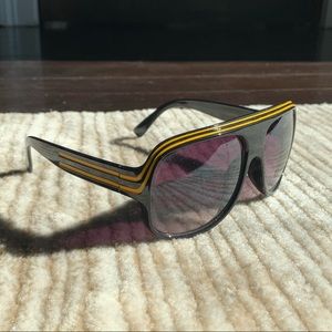 Yellow Striped Black Sunglasses